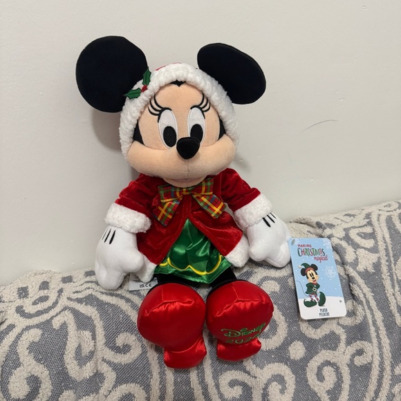 2024 DISNEY Minnie Mouse Holiday Plush Medium 16'' NWT Making Christmas Magical - Picture 3 of 8